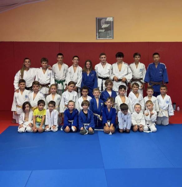 Stage de judo enfants apprentissage et perfectionnement du 26/02/24 au 01/03/24 à Ensuès-la-Redonne proche Marignane